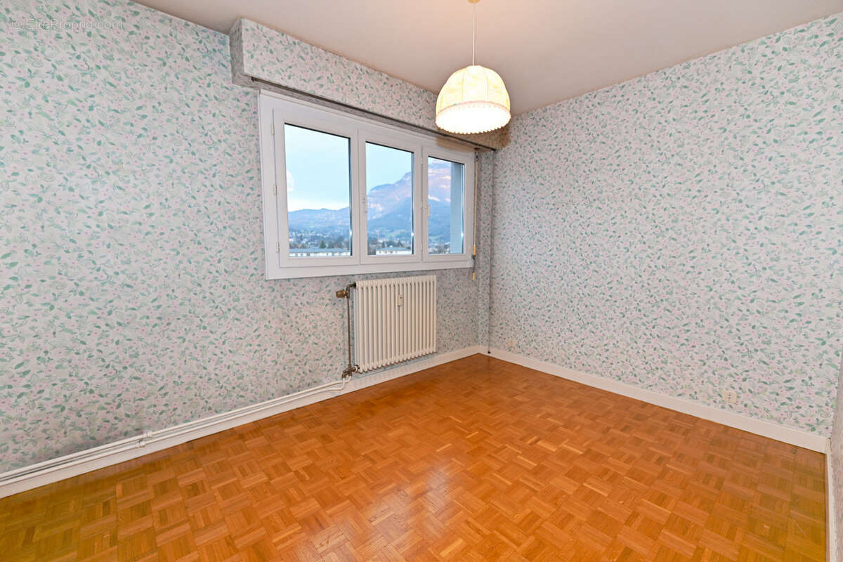 Appartement à BASSENS