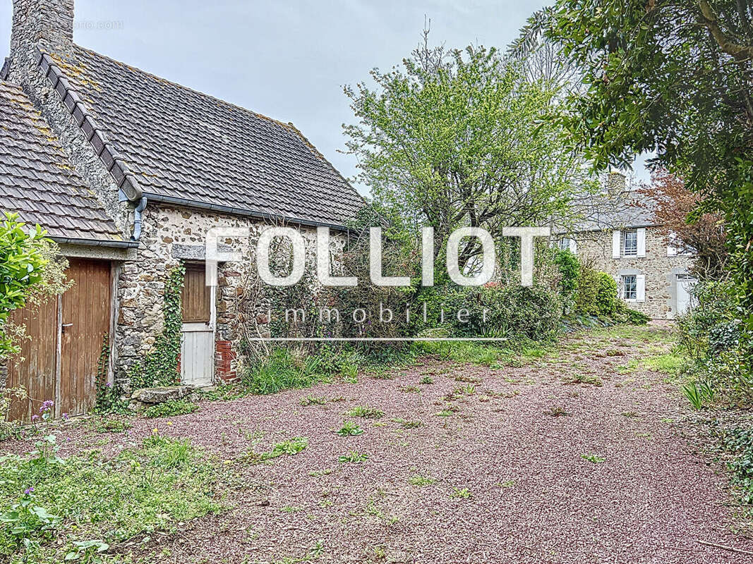 Maison à GOUVILLE-SUR-MER