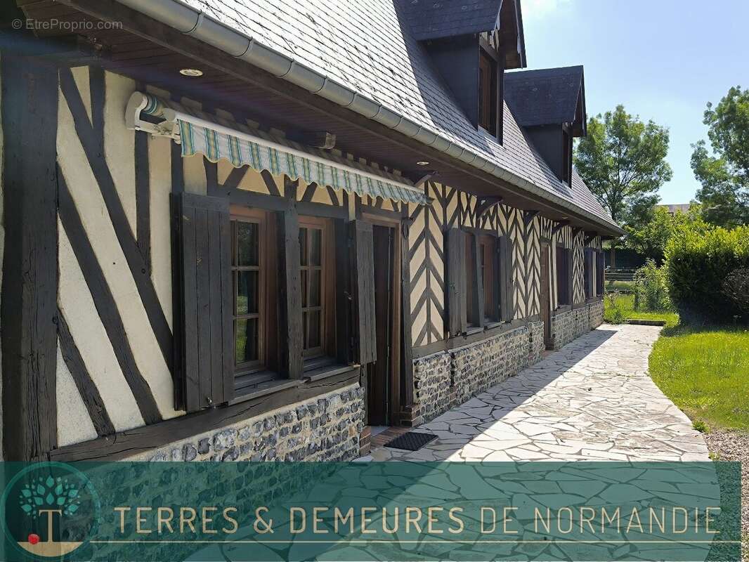 Maison à EPAIGNES
