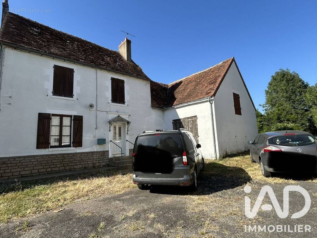 Photo 1 - Maison à SACIERGES-SAINT-MARTIN