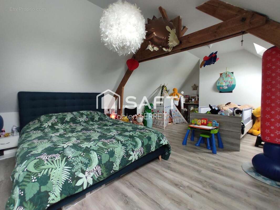 Maison 72 m² à Saint-Georges-D'elle  - photo 8
