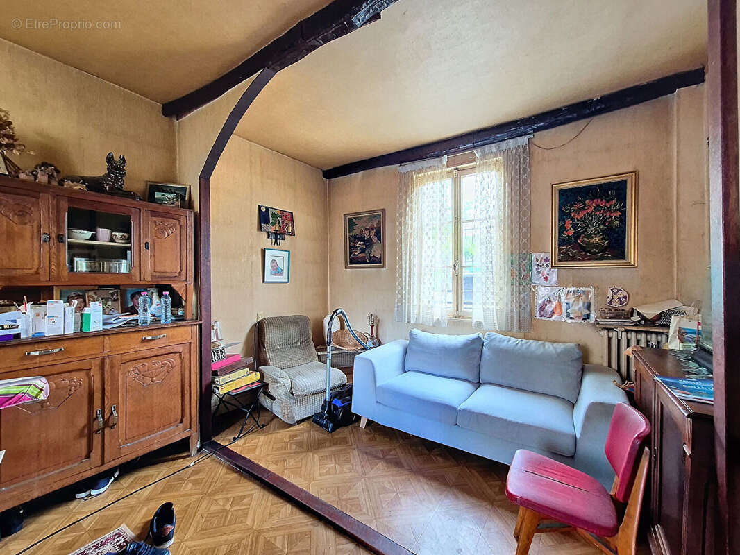 Maison à L&#039;HAY-LES-ROSES