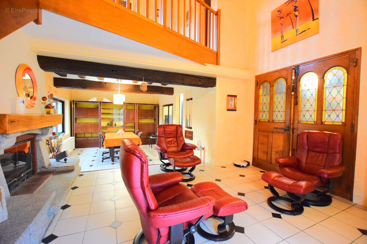 Maison à CHAMP-SUR-LAYON