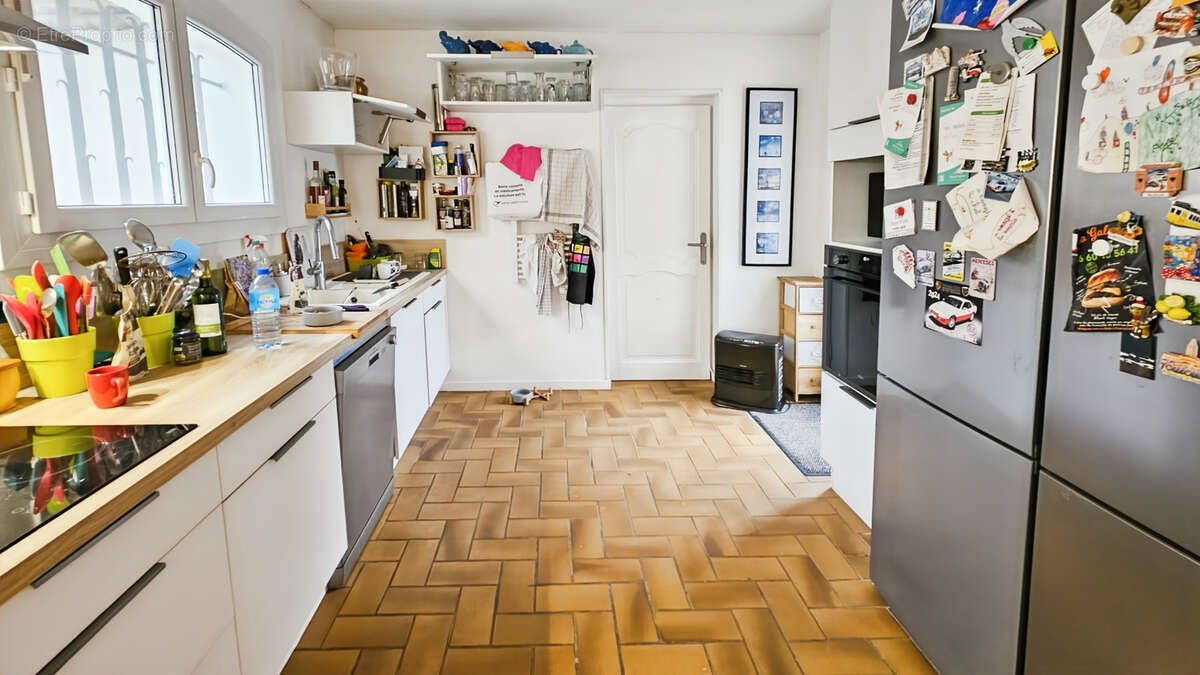 Maison à MONTAUROUX