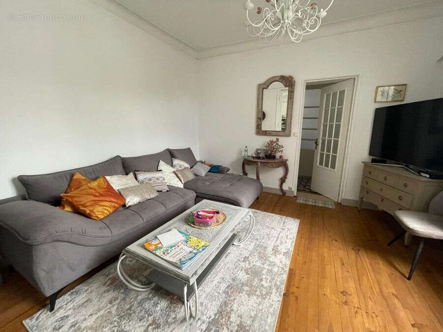 Maison à CHAMPIGNY-SUR-MARNE