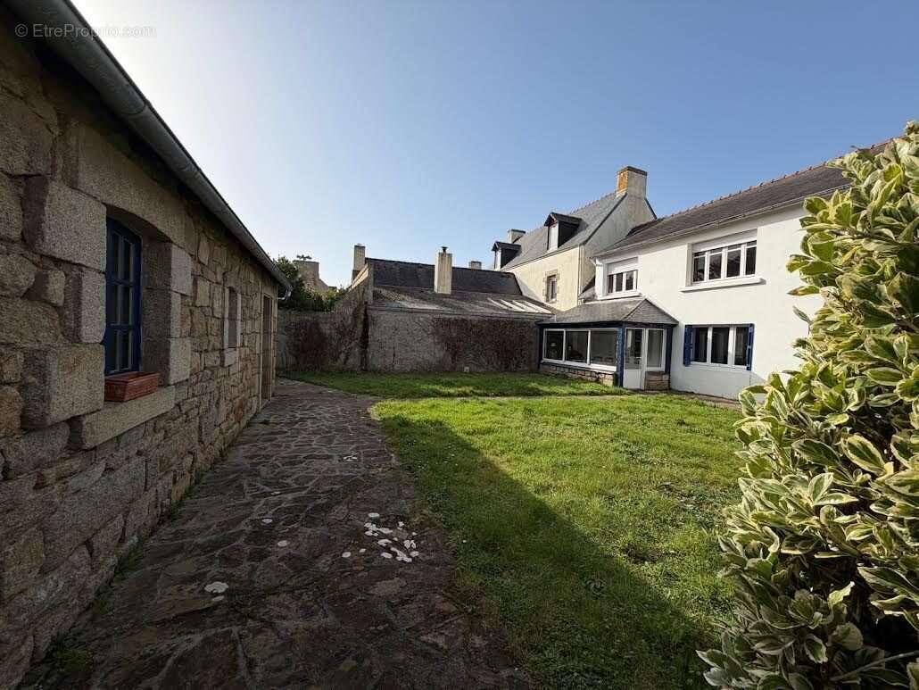 Maison à PENMARCH