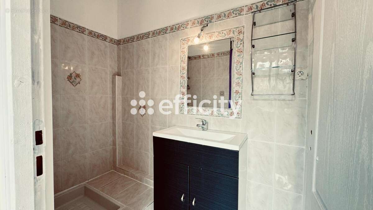 Maison à PONT-SAINT-ESPRIT