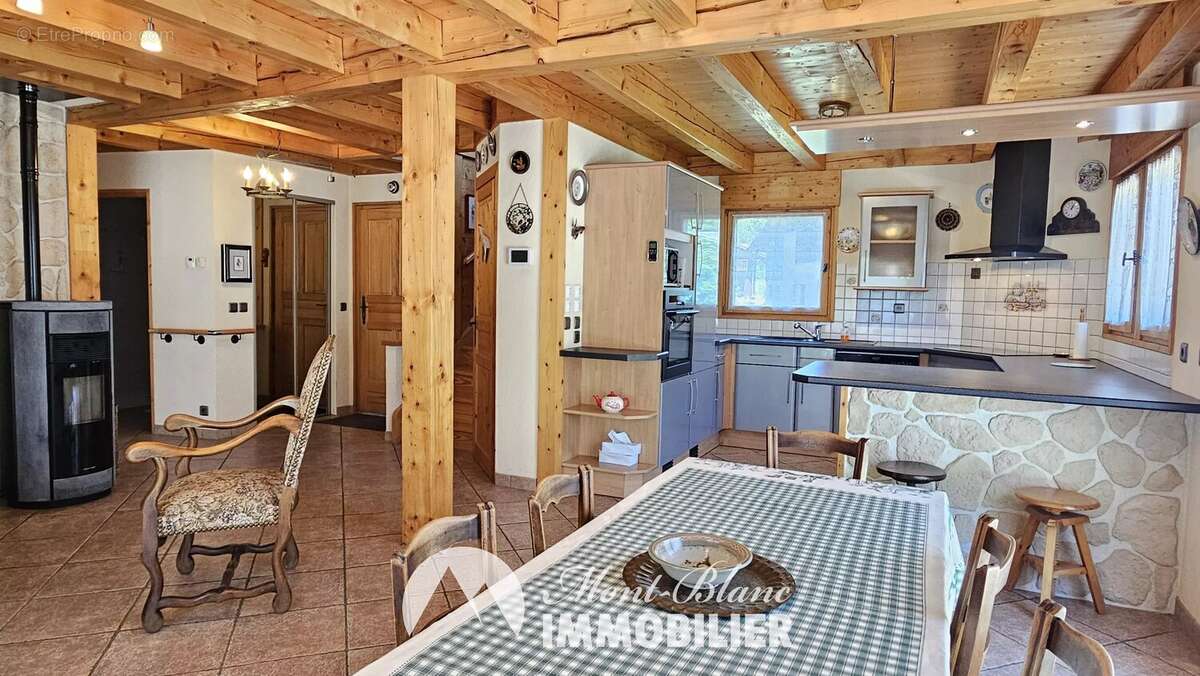 Maison à LES CONTAMINES-MONTJOIE
