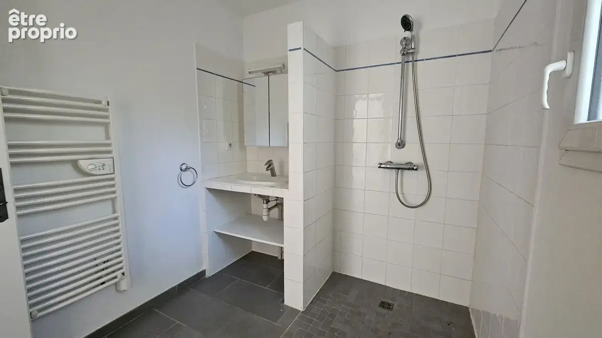 Maison Garrigues de Venasque 107 m2 avec jardin - photo 7