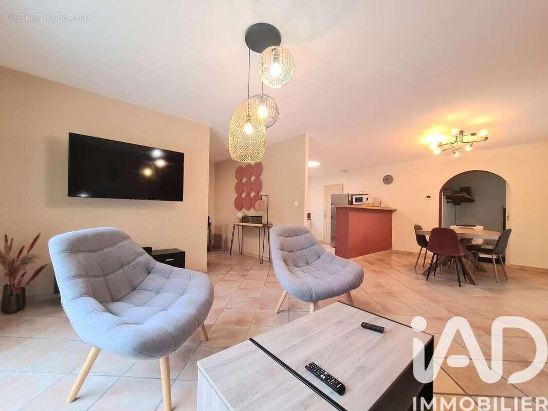 Maison 130 m² à Meauzac  - photo 7