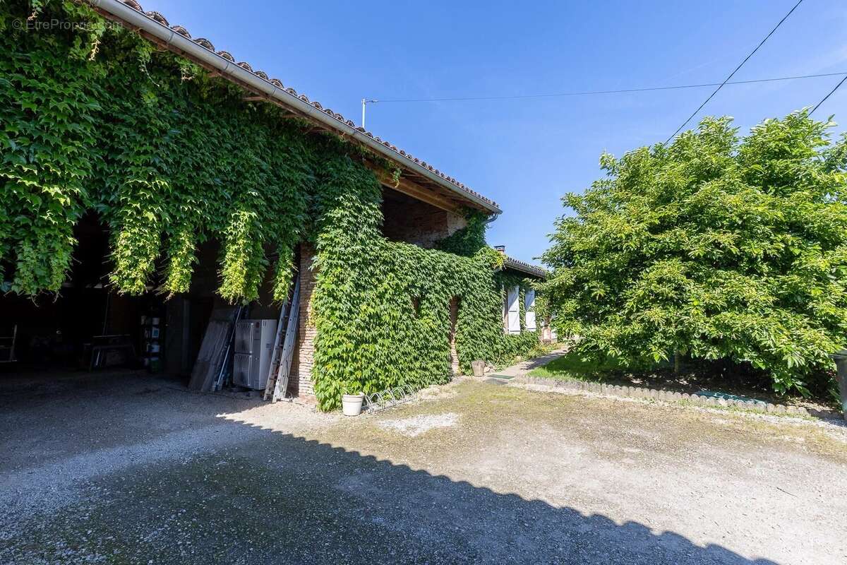 Maison à CASTELMAUROU