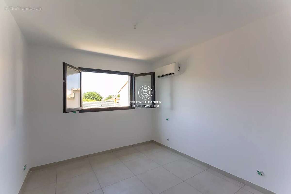 Sainte Marie: Maison neuve à 200m de la plage - photo 14