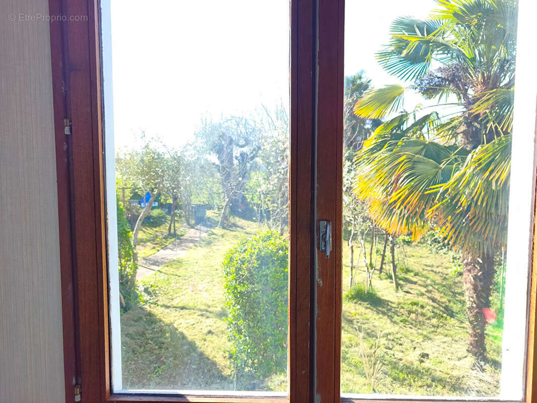 Maison à SAINTES