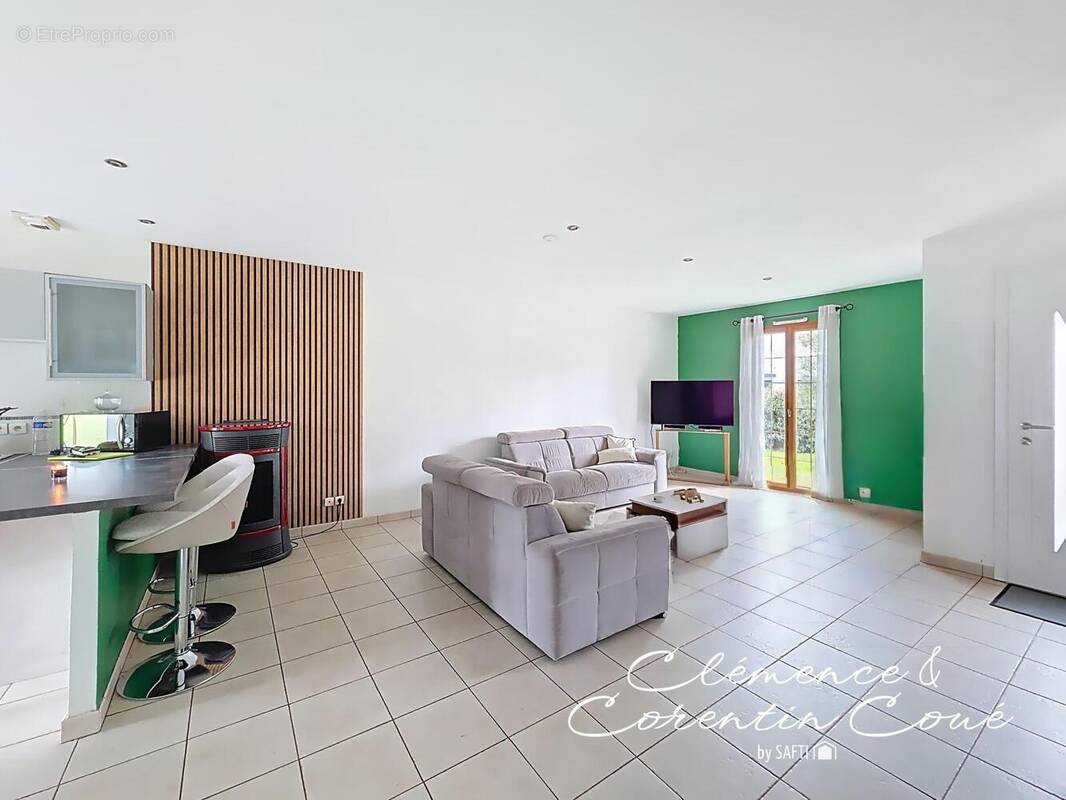 Photo 1 - Maison à SAINT-HERBLON