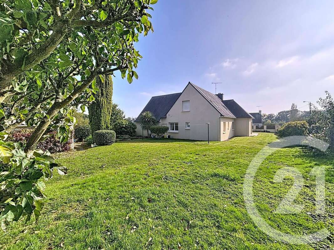 Maison à PLOUARET
