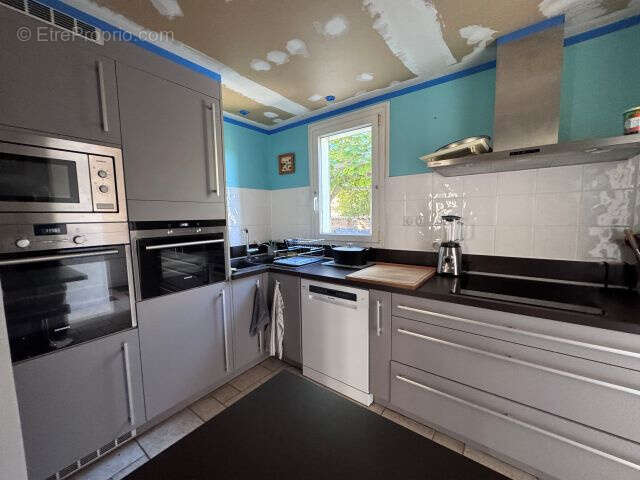 Maison à MEYRARGUES