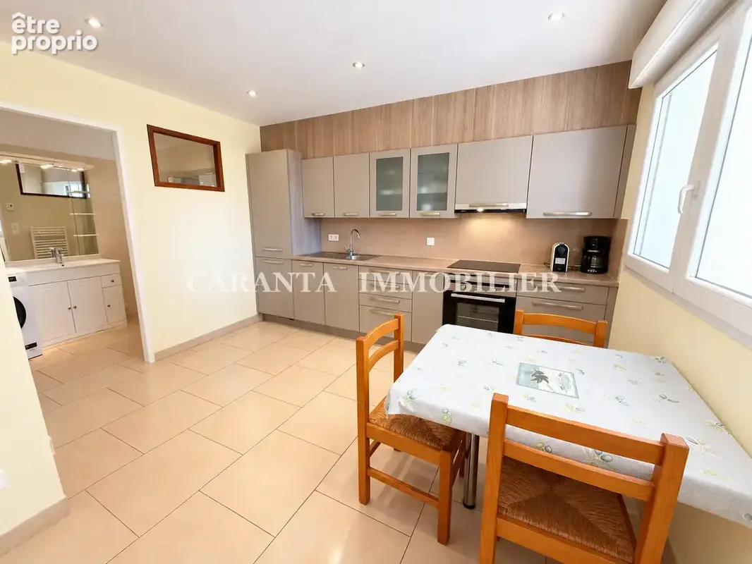 vente propriété 8 pièces Sainte Maxime avec piscine, garage et aperçu Mer à 400m du port. - photo 20