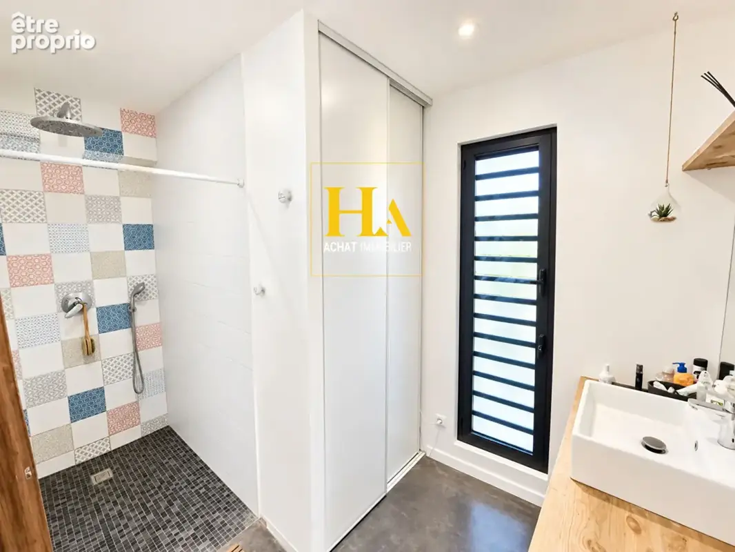 Maison Etang-Salé les hauts - 137m²  6 pièces - photo 10