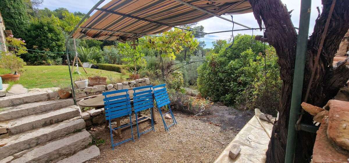 Maison à CALLAS