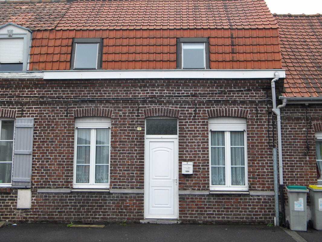 Maison à ARQUES