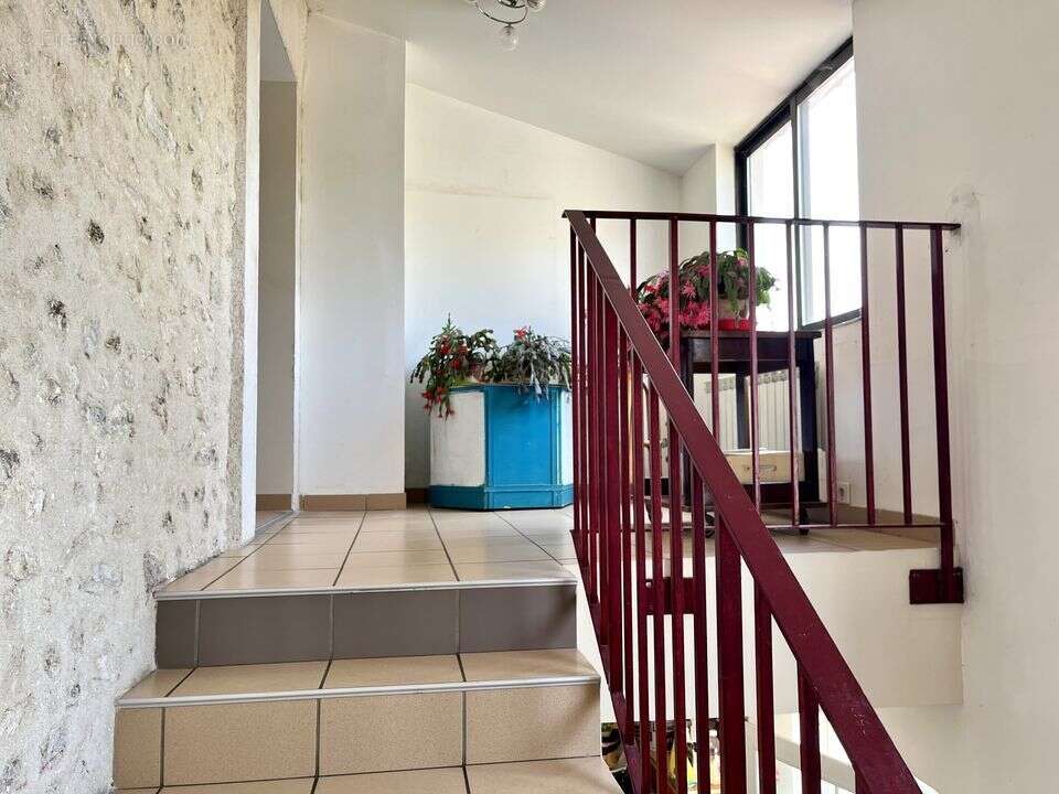 Beaux volumes, 4 chambres - photo 16