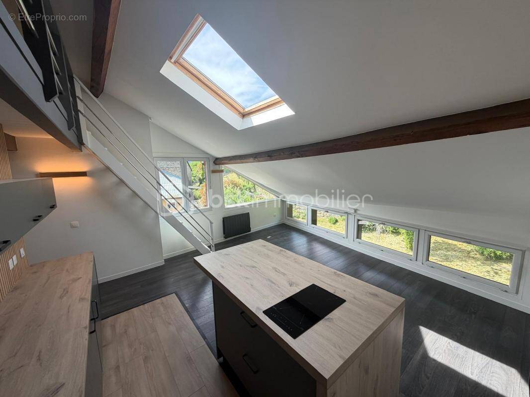 Appartement à ALBERTVILLE