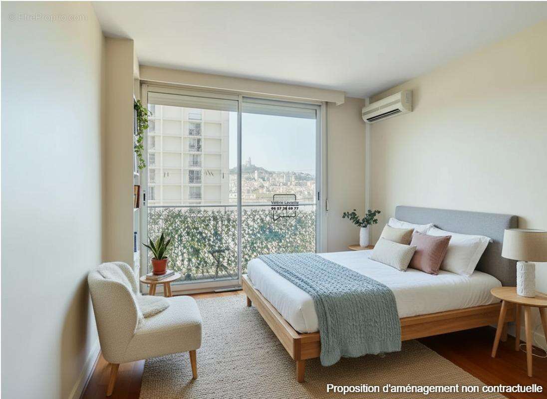 Marseille (13001) - BOURSE - VIEUX PORT - T4 lumineux - 91 m2 - Vue Panoramique et balcons - photo 10