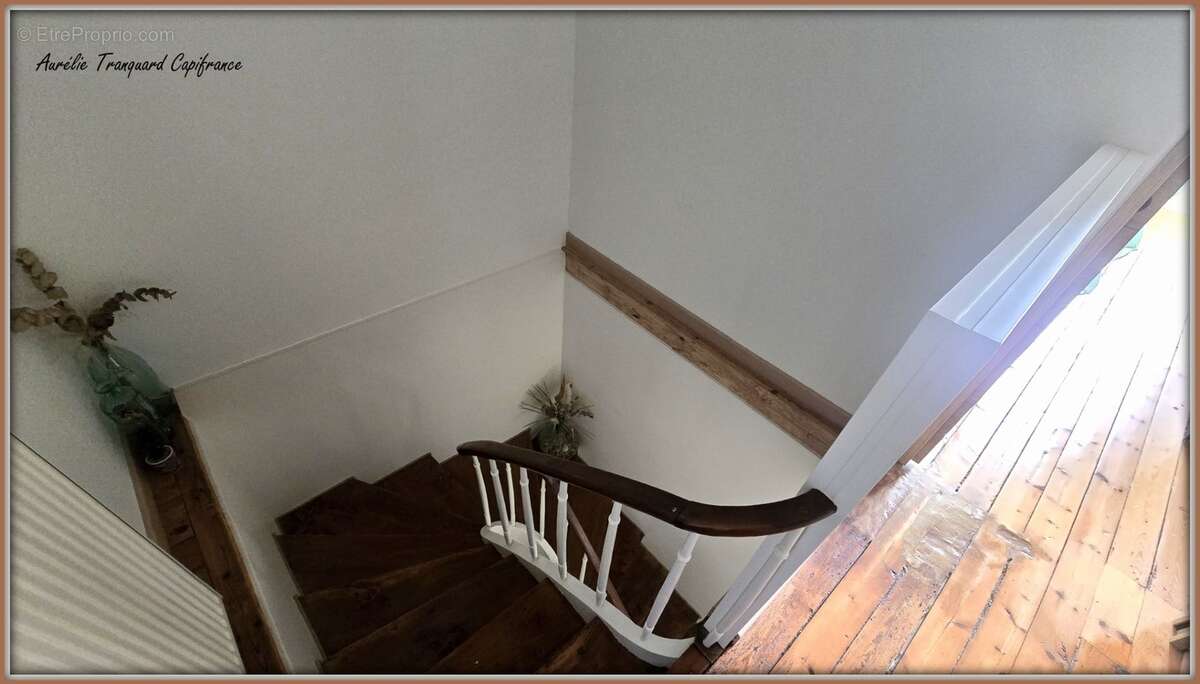 Maison à vendre 5 pièces d'environ 126m² à SAINT JEAN D'ANGELY (17) 4 chambres, 1 garage, proche centre ville, sur un terrain d' - photo 17