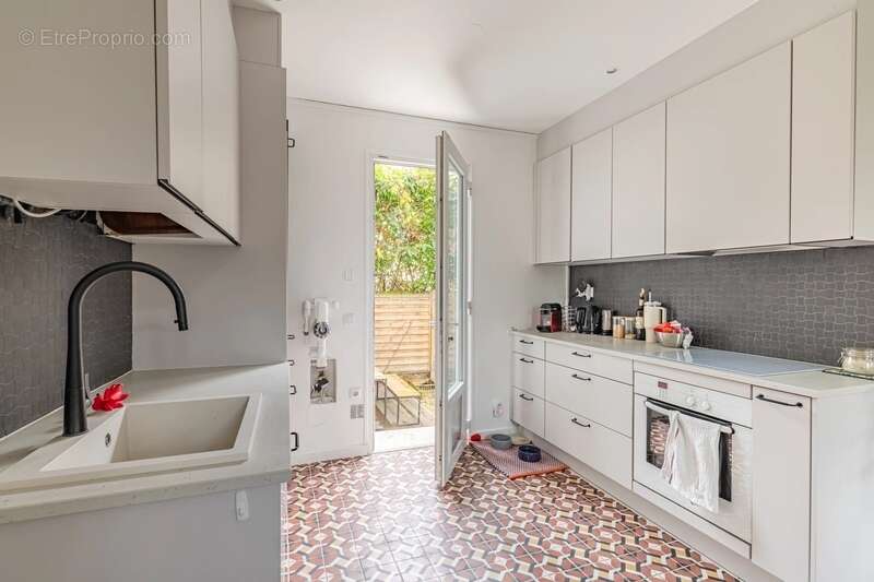 Appartement à BOIS-COLOMBES