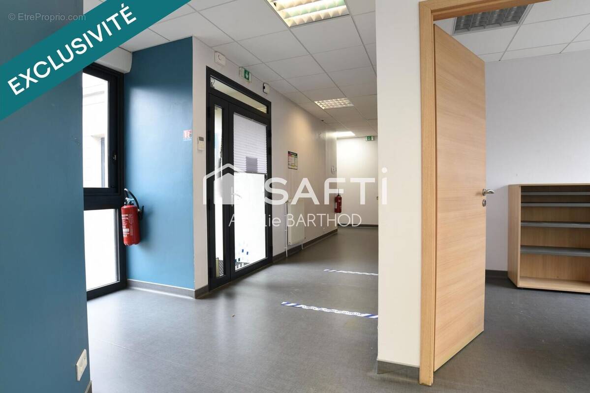 Photo 1 - Commerce à BESANCON