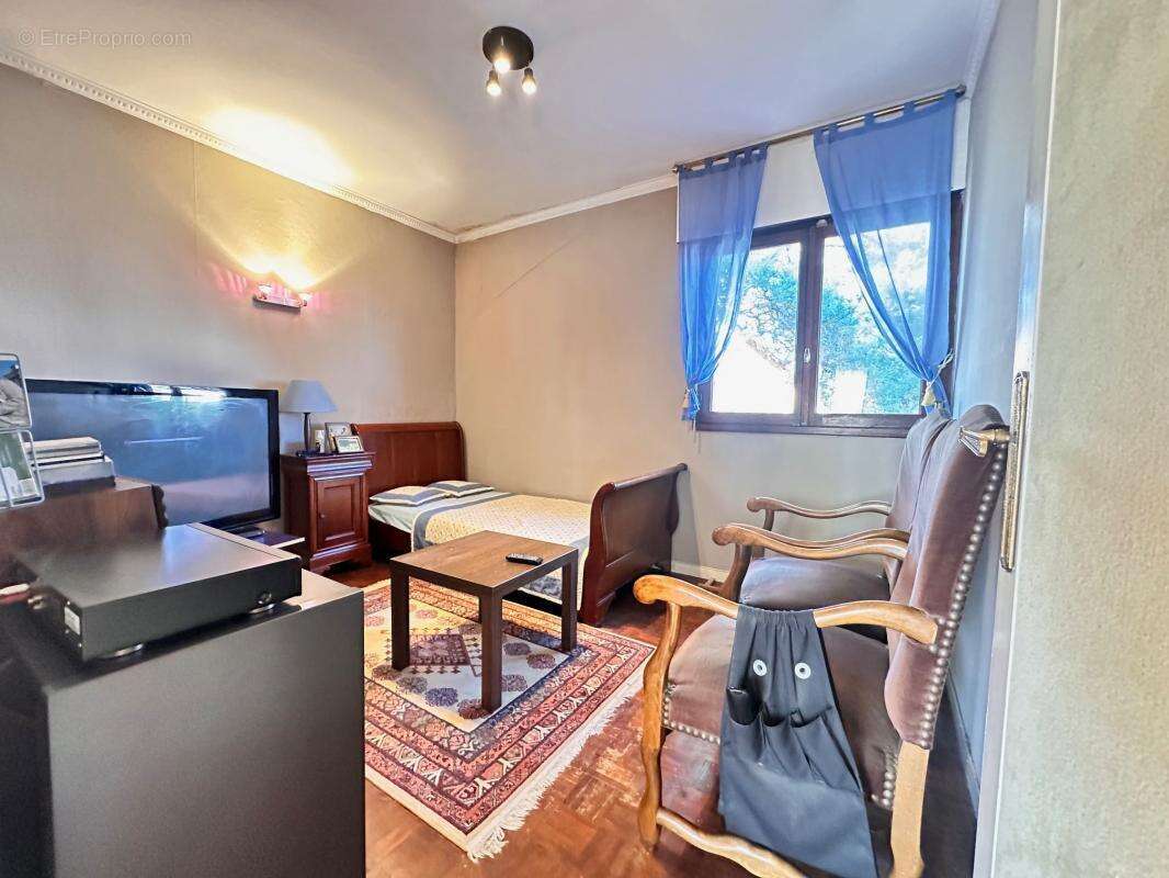 Maison à SAINT-MAUR-DES-FOSSES