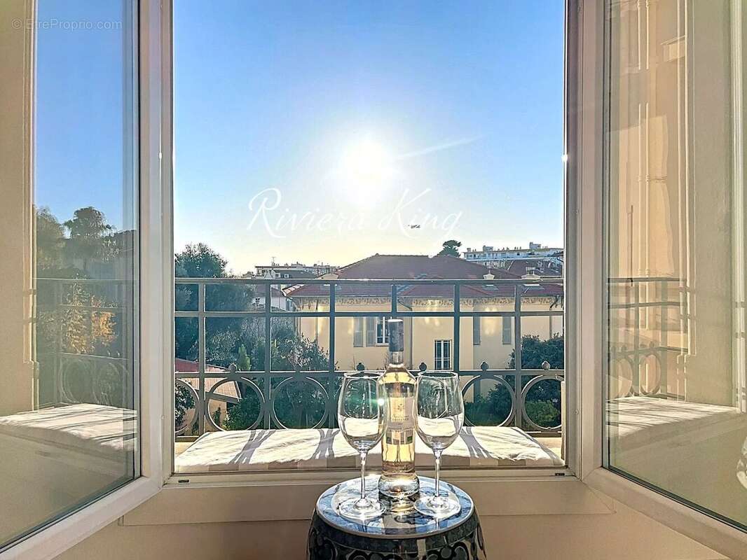 Appartement bourgeois T4 – Parc Louisa - Nice (06) - photo 3