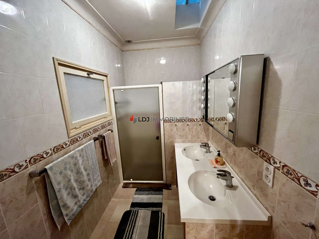 Maison 129 m² à Le Barcares  - photo 7
