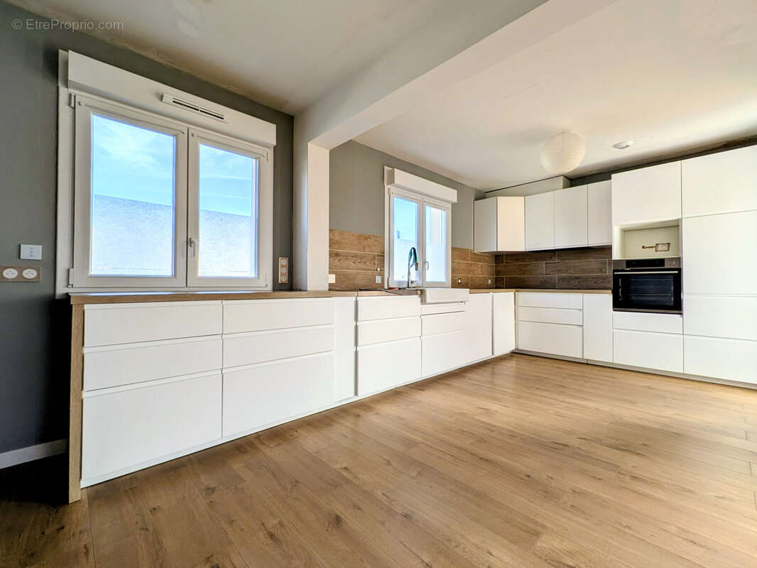 Maison à JARVILLE-LA-MALGRANGE