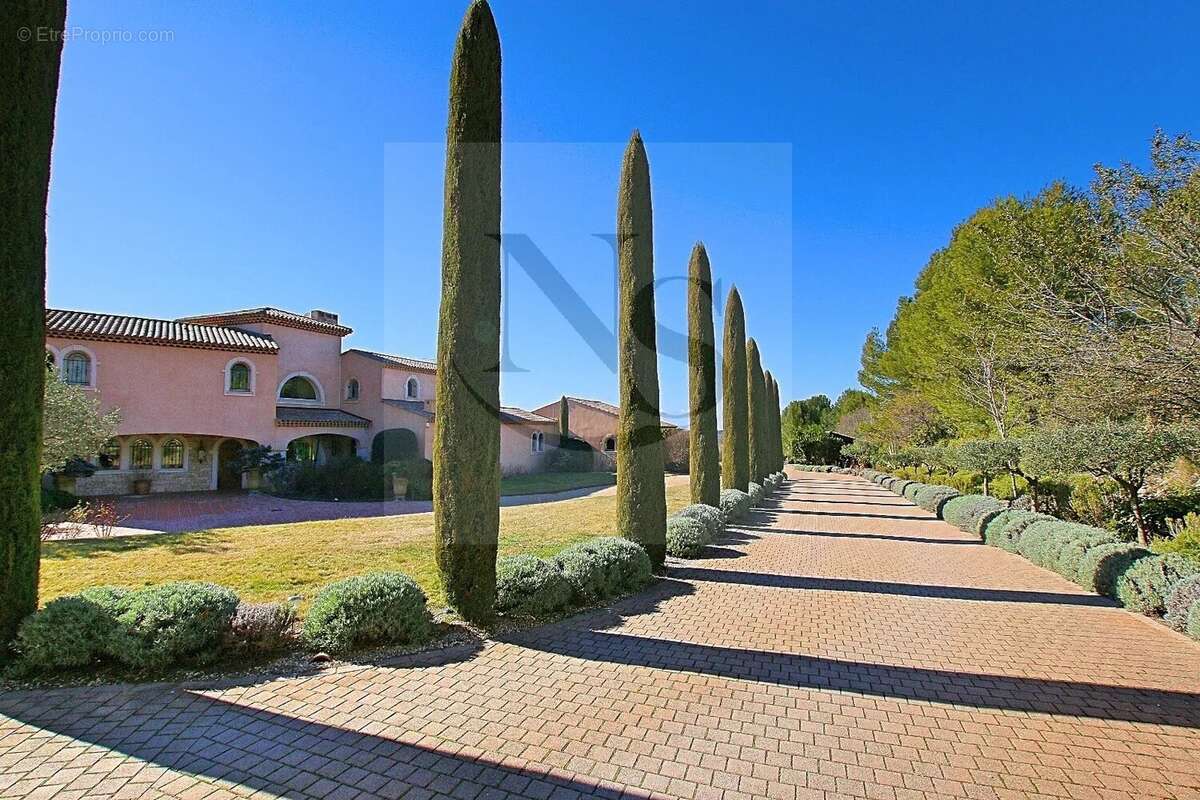 Maison à AIX-EN-PROVENCE