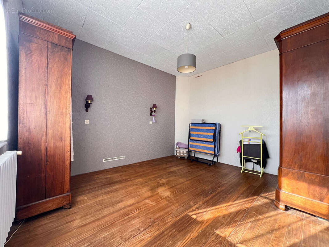 Maison à SAINT-NICOLAS-DE-PORT