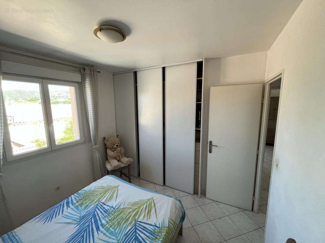 Maison à LA LONDE-LES-MAURES