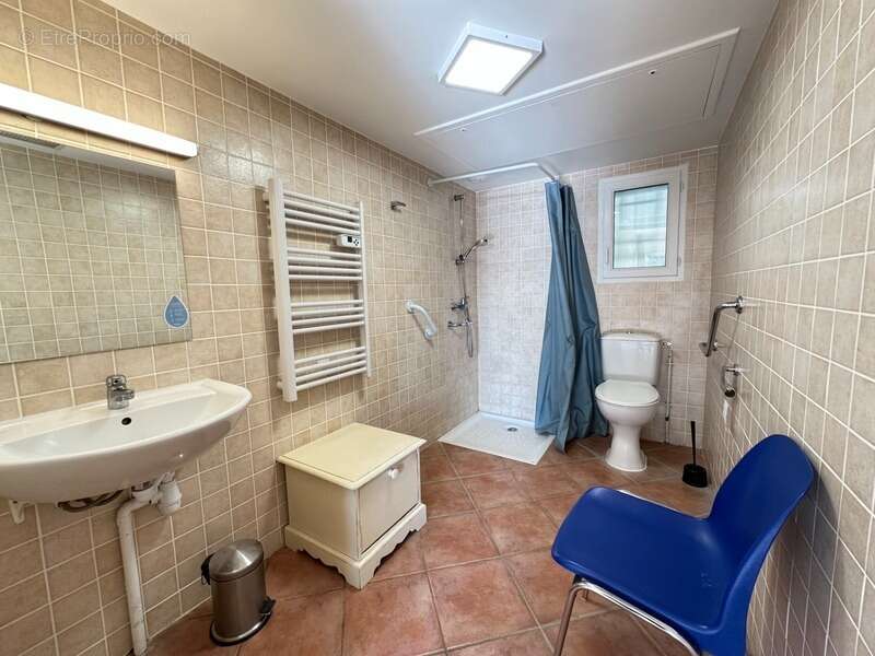 Appartement à GREOUX-LES-BAINS