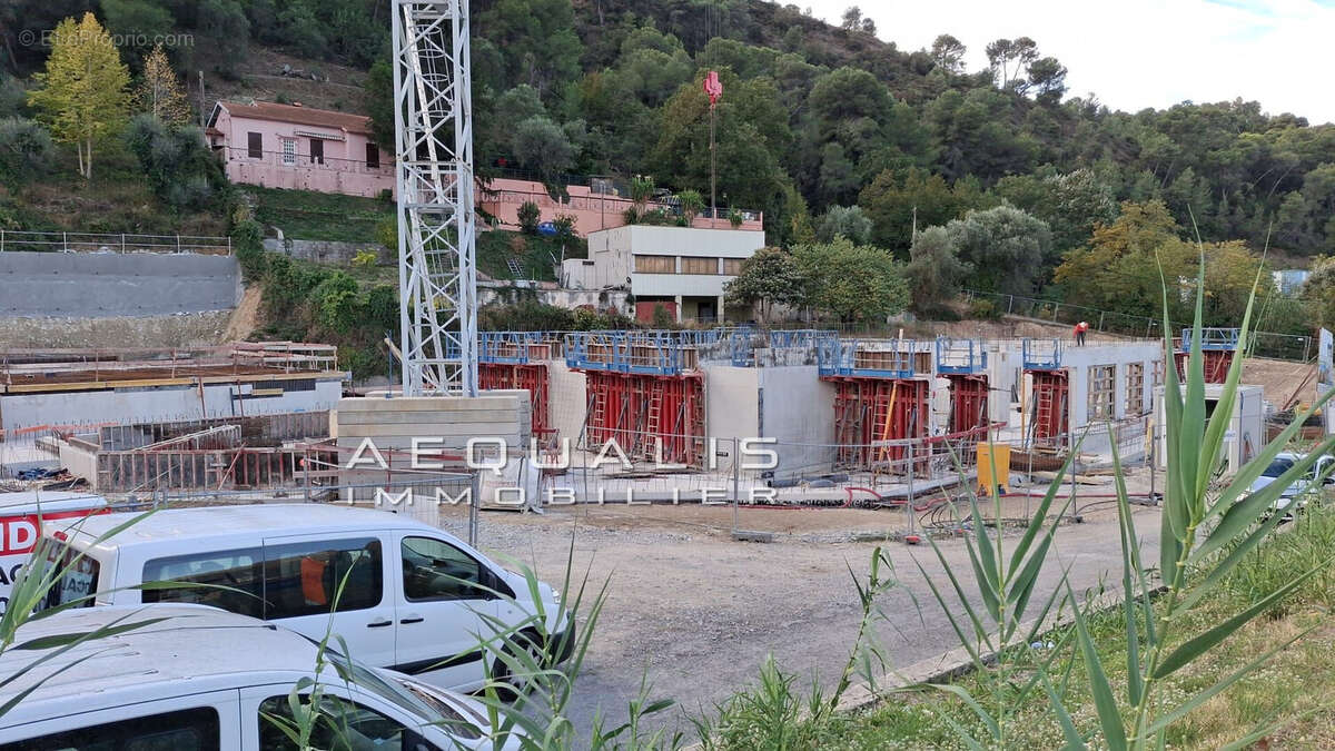 Commerce à COLOMARS