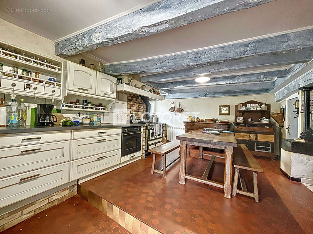 Maison Glenac 8 pièce(s) 213 m2 - photo 2
