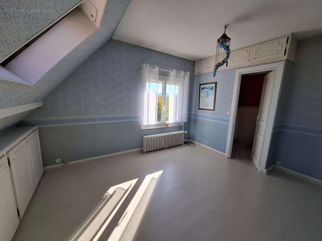 Maison à COULOMMIERS