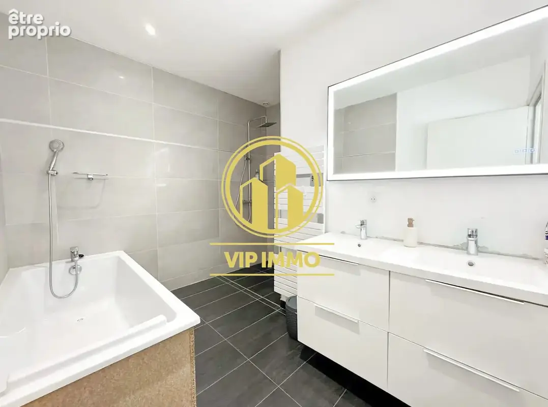 Maison 7 pièces 171 m² à vendre à Ronchin (59790) - photo 9