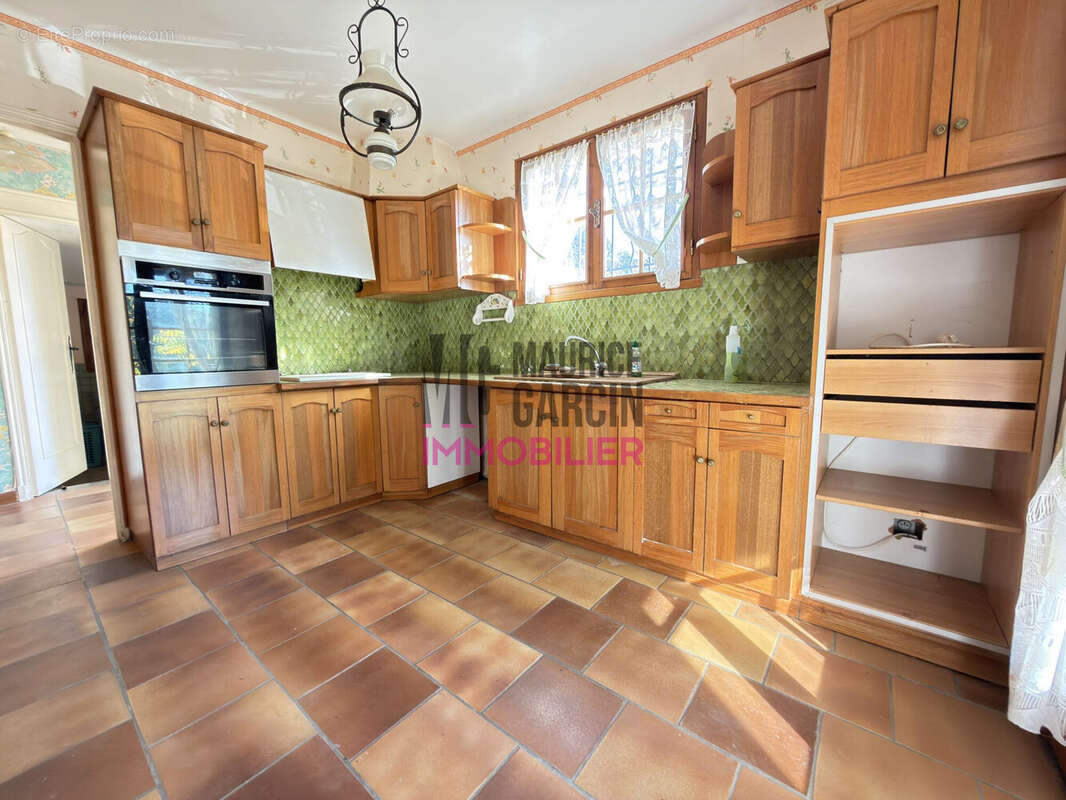 Maison à LORIOL-DU-COMTAT