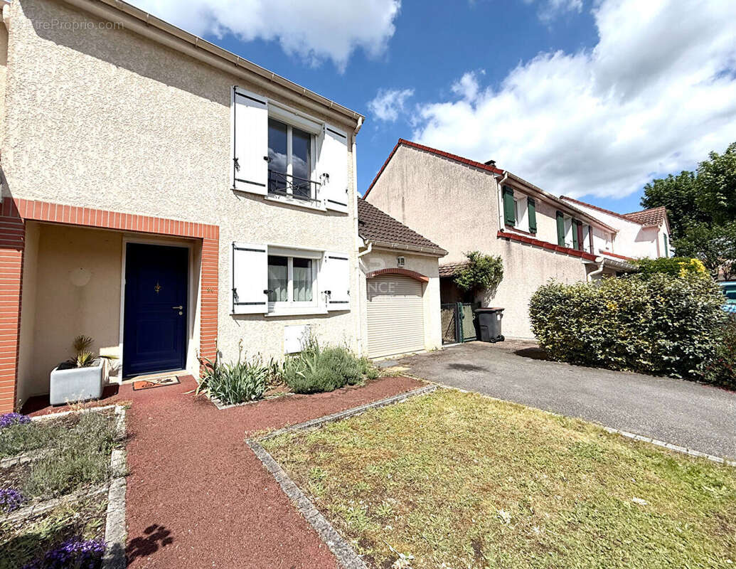Maison à ACHERES