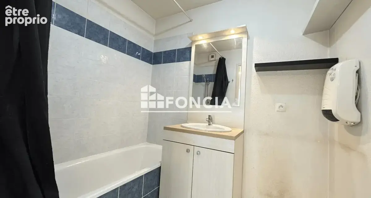 Appartement T3 lumineux avec loggia et parking - Résidence récente à Villeneuve-sur-Lot - photo 10