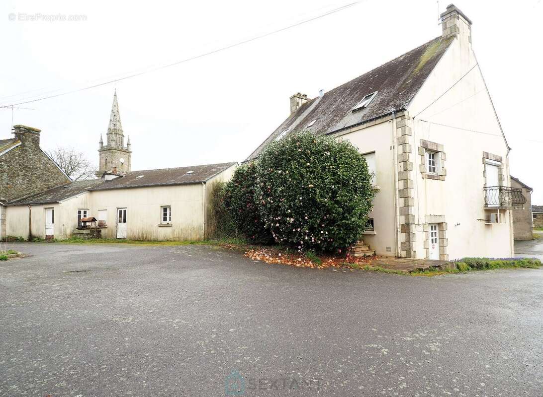 Maison à PLUMELIAU