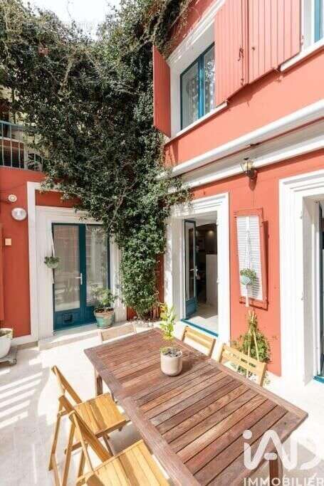 Photo 2 - Maison à MARSEILLE-4E