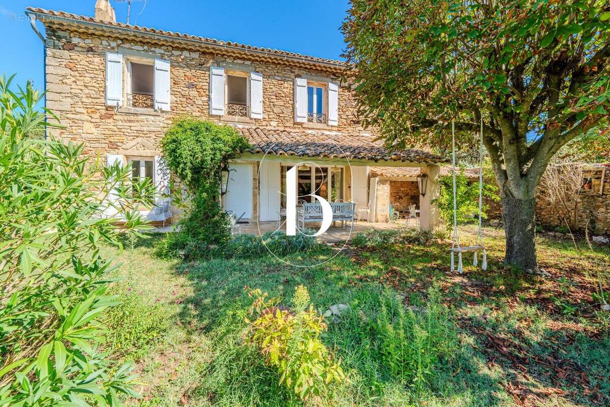 Maison à UZES