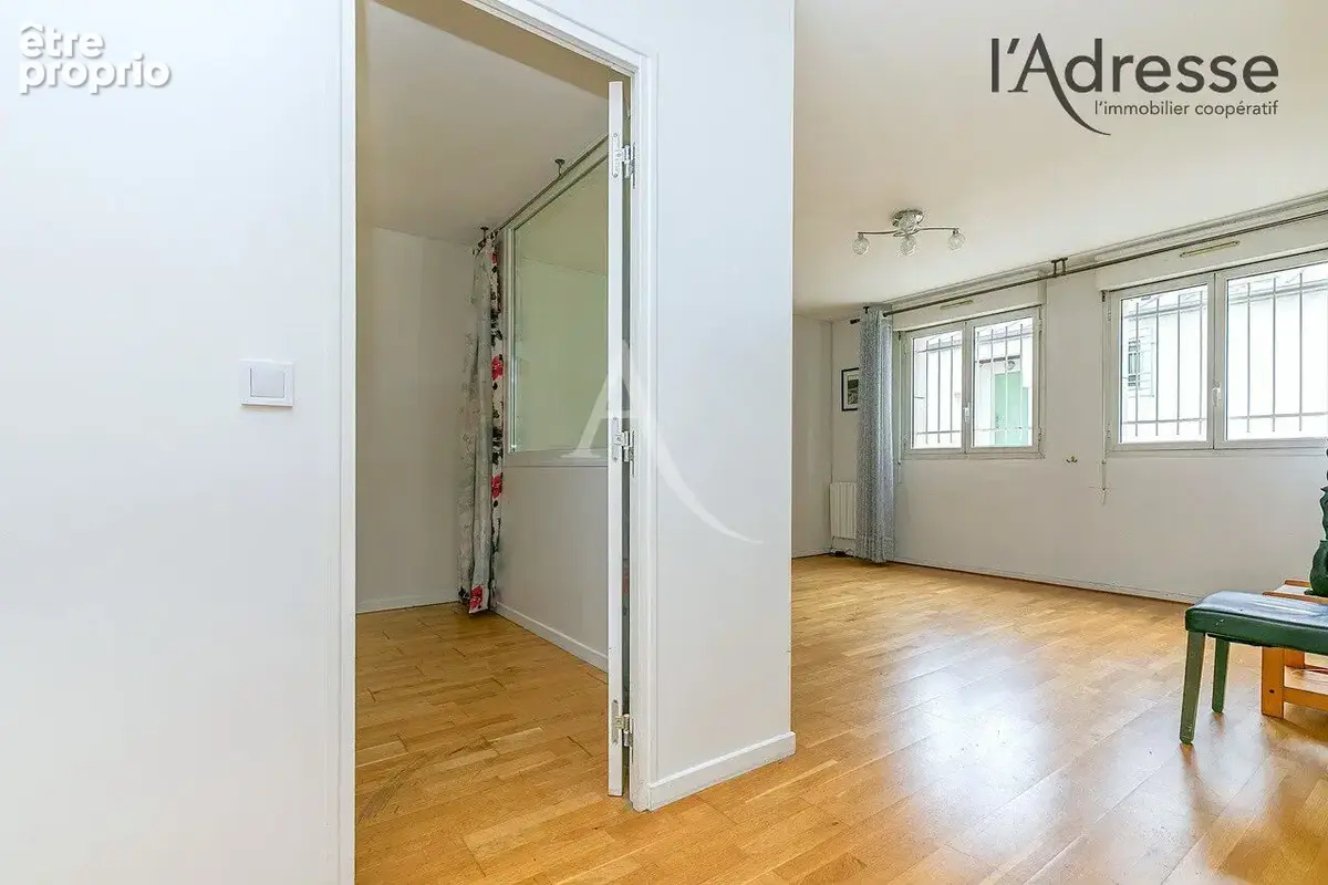 PUTEAUX/ Appel du 18 Juin - Appartement 3 pièces 56m² - photo 8