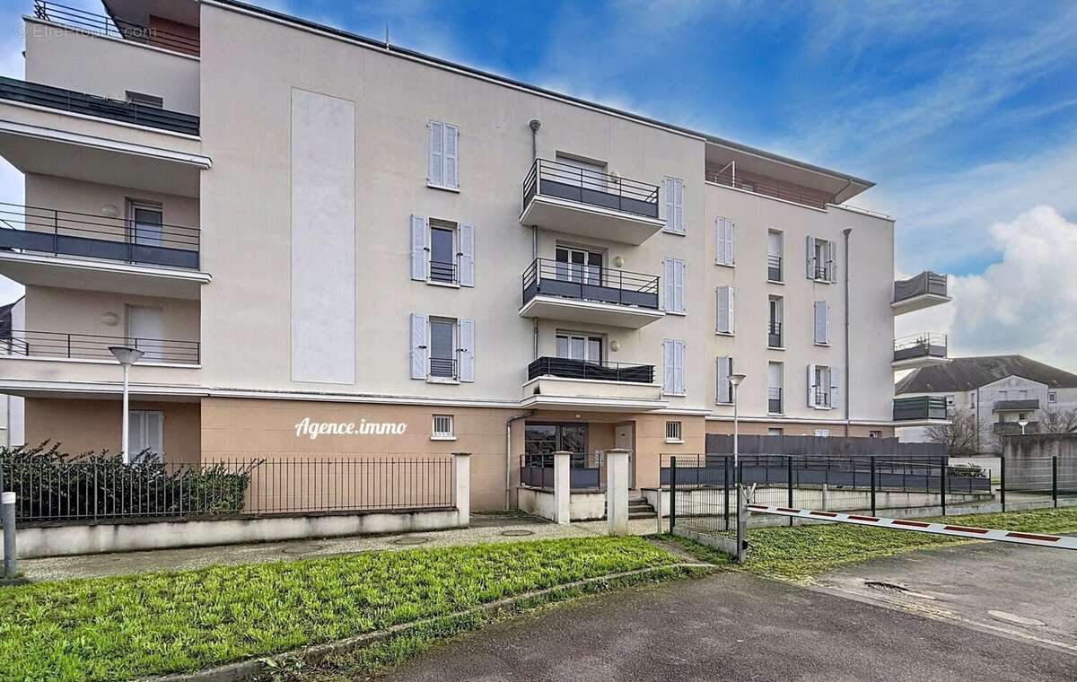 Appartement 45 m² à La Riche  - photo 5